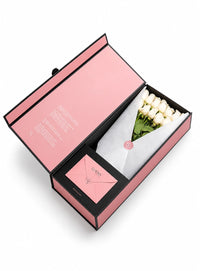 Caixa Signature de Rosas Brancas