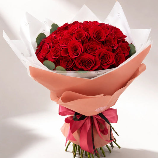 Ramo de Alta Gama de 50 Rosas Vermelhas