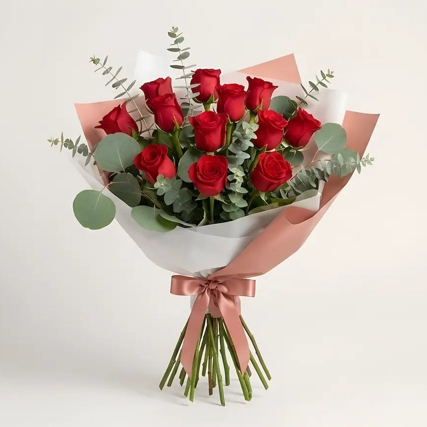 Ramo 12 Rosas Vermelhas Frontal