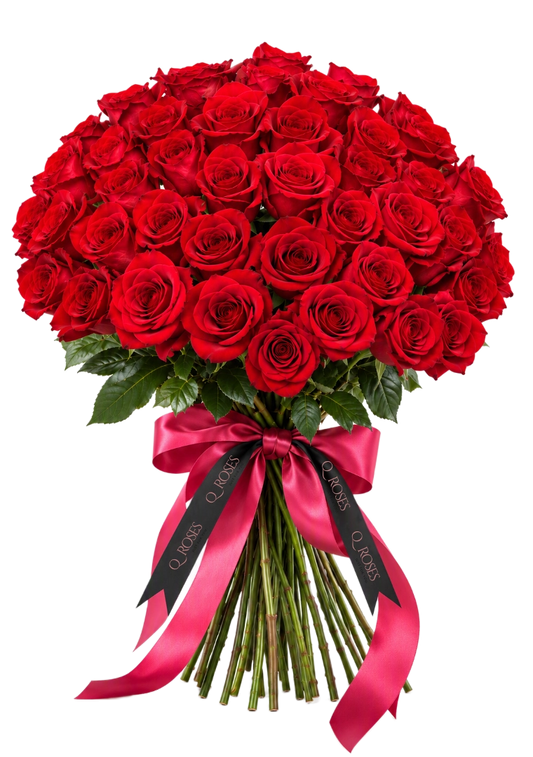 Ramo Elegance 50 com rosas vermelhas premium e laço QRoses