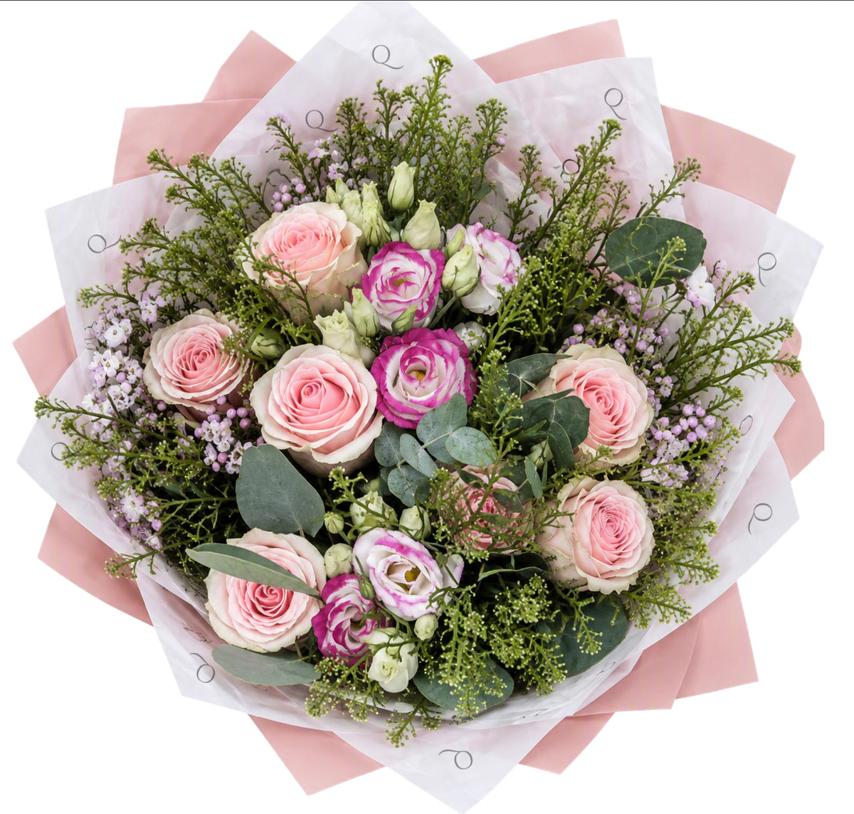 Vista cenital de ramo misto com rosas cor de rosa, lisianthus bicolor, wax flower, lepidium e eucalipto