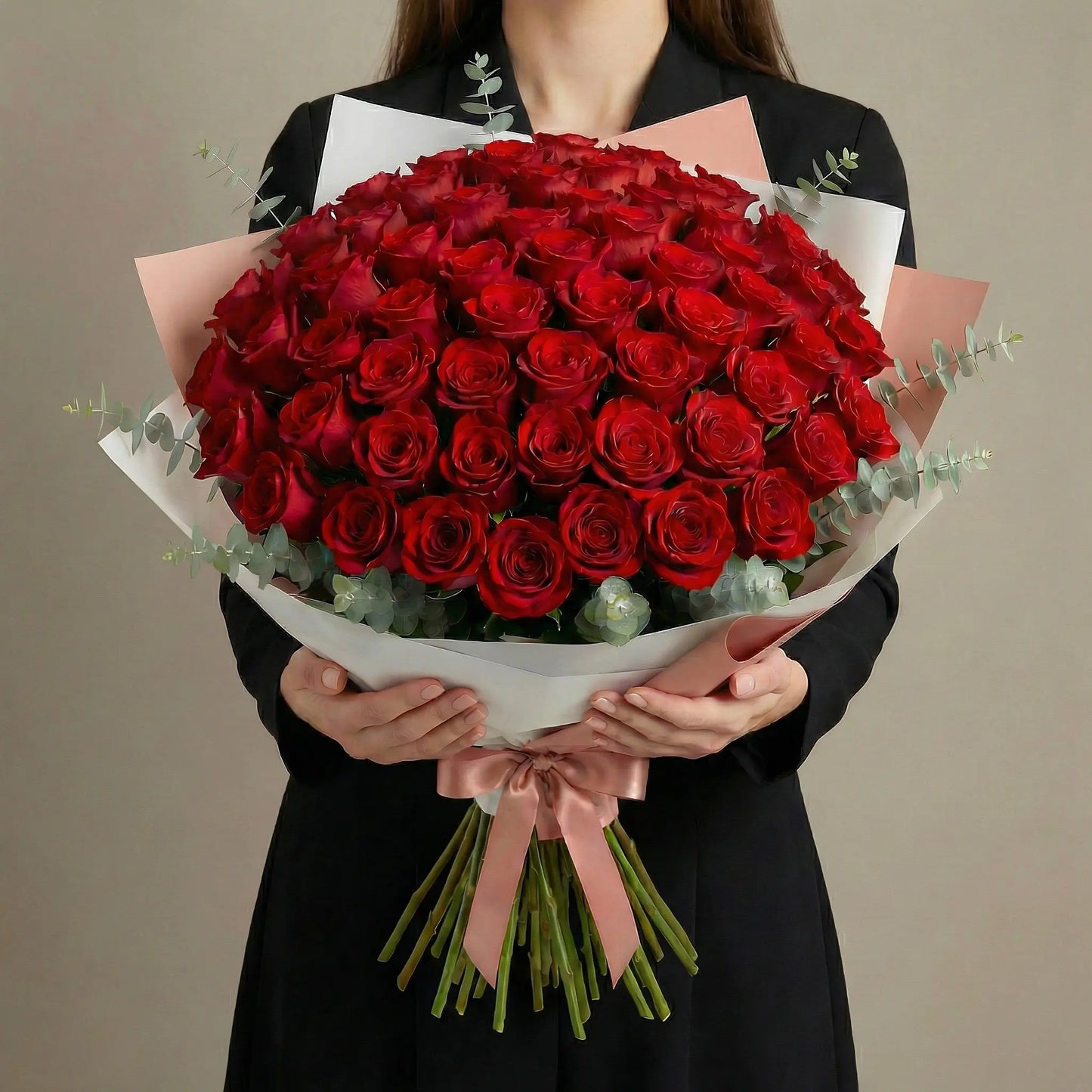 Ramo de Alta Gama de 50 Rosas Vermelhas